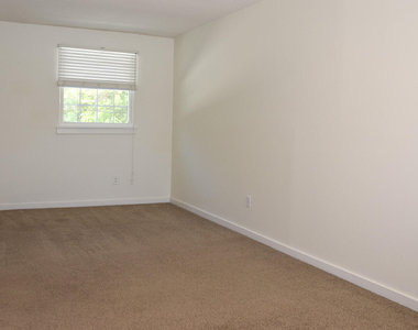 1500 River Mill Drive - Photo Thumbnail 17