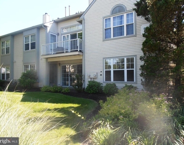 2907 Tarnbrook Drive - Photo Thumbnail 10
