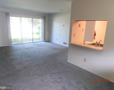 2907 Tarnbrook Drive - Photo Thumbnail 15