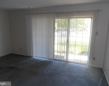2907 Tarnbrook Drive - Photo Thumbnail 8