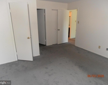 2907 Tarnbrook Drive - Photo Thumbnail 13