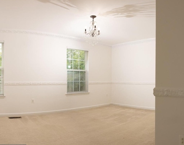 18136 Prestwick Terrace - Photo Thumbnail 54