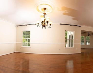 18136 Prestwick Terrace - Photo Thumbnail 70