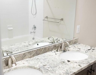 18136 Prestwick Terrace - Photo Thumbnail 39