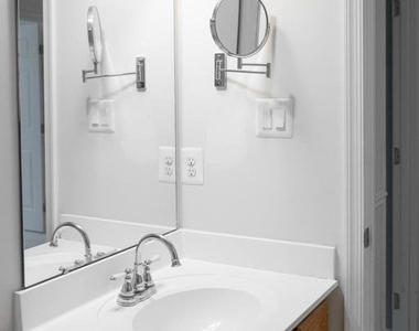 18136 Prestwick Terrace - Photo Thumbnail 34