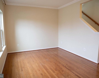 18136 Prestwick Terrace - Photo Thumbnail 17