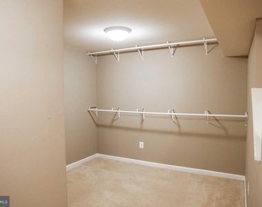 18136 Prestwick Terrace - Photo Thumbnail 23
