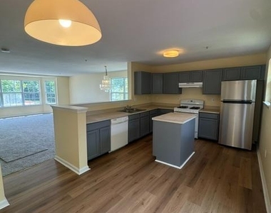 16100 Edenwood Drive - Photo Thumbnail 7