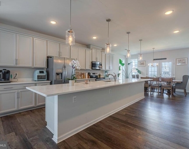 2728 Duvall Ridge Road - Photo Thumbnail 9
