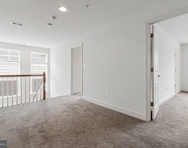 11010 N Riding Road - Photo Thumbnail 36