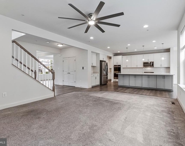 11010 N Riding Road - Photo Thumbnail 32
