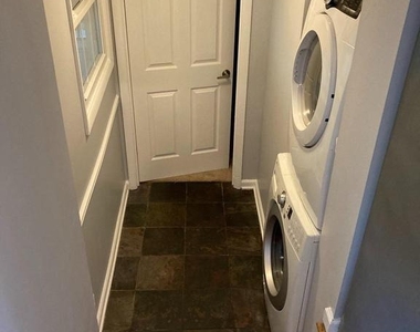 7905 Esther Drive - Photo Thumbnail 11