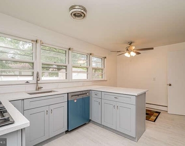 1916 Porter Avenue - Photo Thumbnail 60