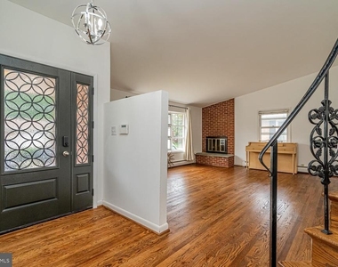 1916 Porter Avenue - Photo Thumbnail 4