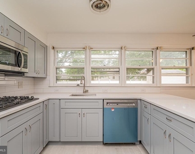1916 Porter Avenue - Photo Thumbnail 105
