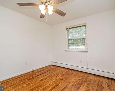1916 Porter Avenue - Photo Thumbnail 55