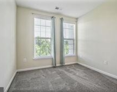 3911 Doc Berlin Drive - Photo Thumbnail 13