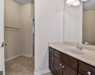3911 Doc Berlin Drive - Photo Thumbnail 15