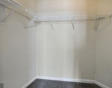 3911 Doc Berlin Drive - Photo Thumbnail 12
