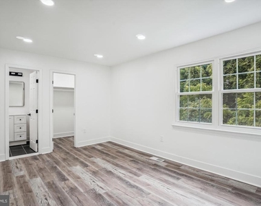 8648 Watershed Court - Photo Thumbnail 22