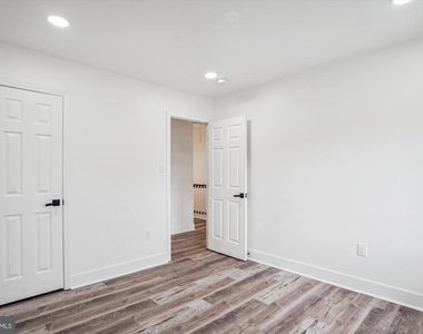 8648 Watershed Court - Photo Thumbnail 21