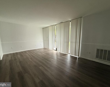 784 Quince Orchard Boulevard - Photo Thumbnail 4