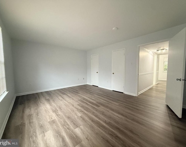 784 Quince Orchard Boulevard - Photo Thumbnail 13