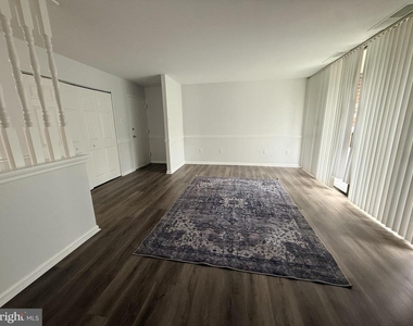784 Quince Orchard Boulevard - Photo Thumbnail 5