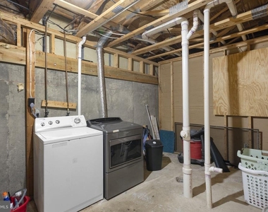 2915 Mozart Drive - Photo Thumbnail 30