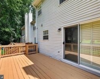 10 Augustine Court - Photo Thumbnail 28