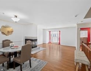 10 Augustine Court - Photo Thumbnail 5