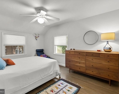 9311 Woodland Drive - Photo Thumbnail 22