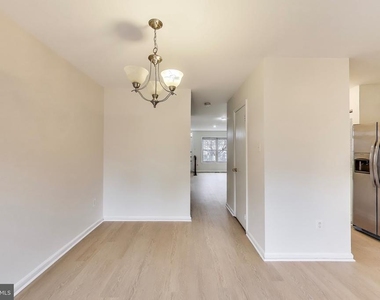 20488 Summersong Lane - Photo Thumbnail 8