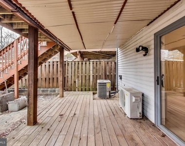 20488 Summersong Lane - Photo Thumbnail 31