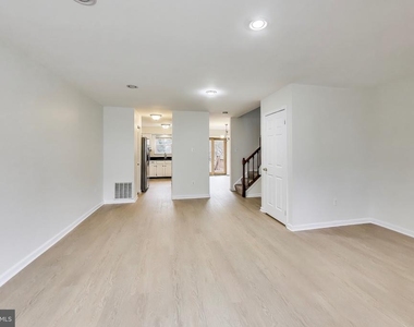 20488 Summersong Lane - Photo Thumbnail 5