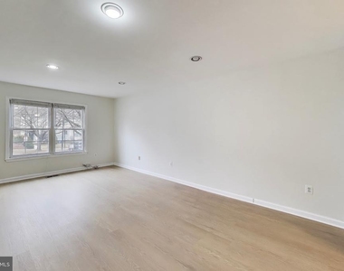 20488 Summersong Lane - Photo Thumbnail 4