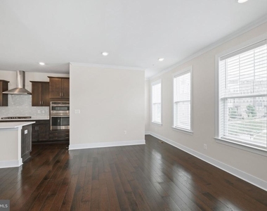 143 Rubens Drive - Photo Thumbnail 14