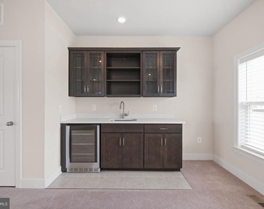 143 Rubens Drive - Photo Thumbnail 26