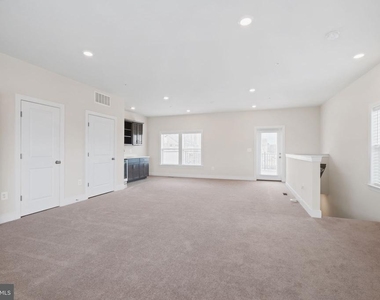 143 Rubens Drive - Photo Thumbnail 25