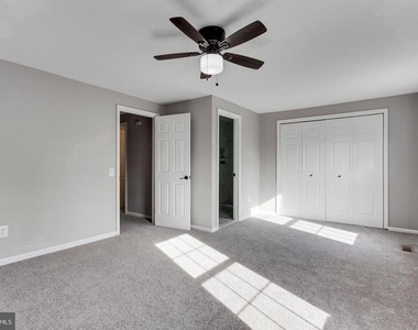304 Crescendo Way - Photo Thumbnail 12