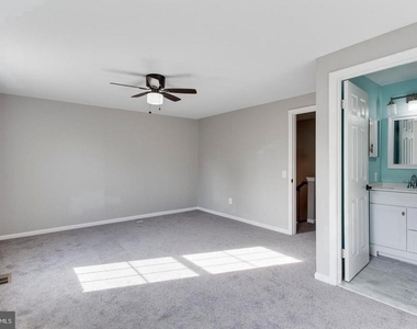 304 Crescendo Way - Photo Thumbnail 14