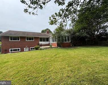 6009 Cheshire Drive - Photo Thumbnail 19