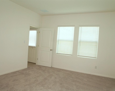 105 Mouflon Rd - Photo Thumbnail 13