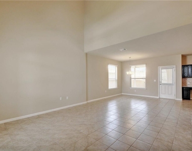1412 Blake St - Photo Thumbnail 4