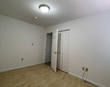 8346 Lincoln Drive - Photo Thumbnail 16