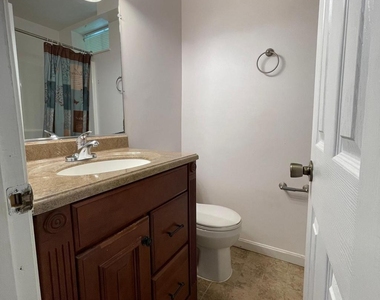 8346 Lincoln Drive - Photo Thumbnail 21