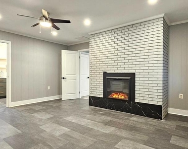 7538 Cherry Tree Drive - Photo Thumbnail 16