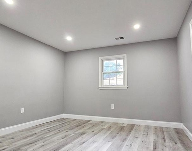7538 Cherry Tree Drive - Photo Thumbnail 31