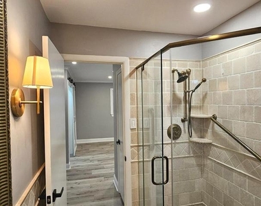 7538 Cherry Tree Drive - Photo Thumbnail 33