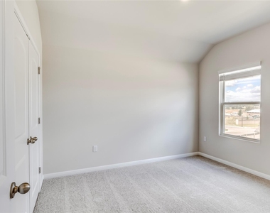 133 Silverleaf Spur - Photo Thumbnail 27